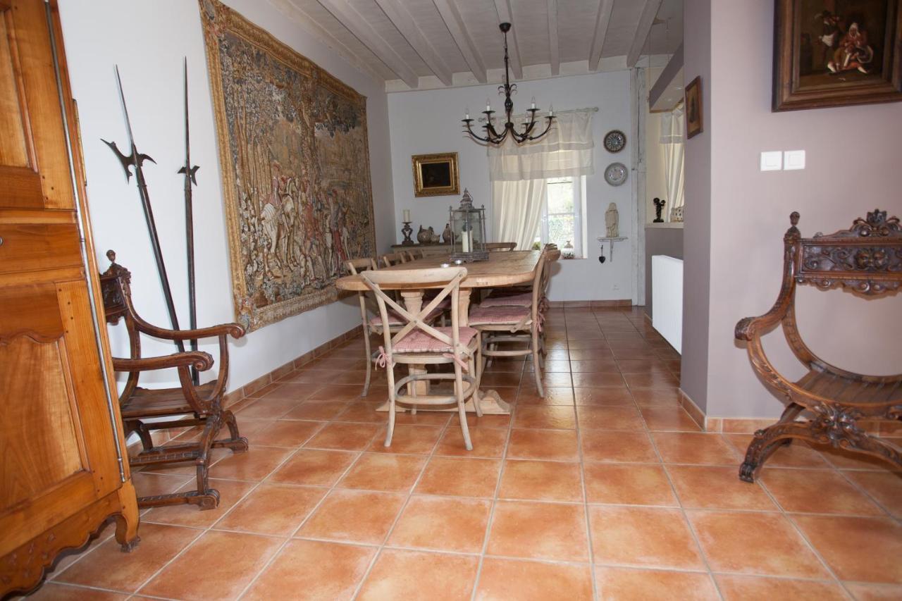 Bed and Breakfast Les Jarrieres Dame-Marie-les-Bois Exterior foto
